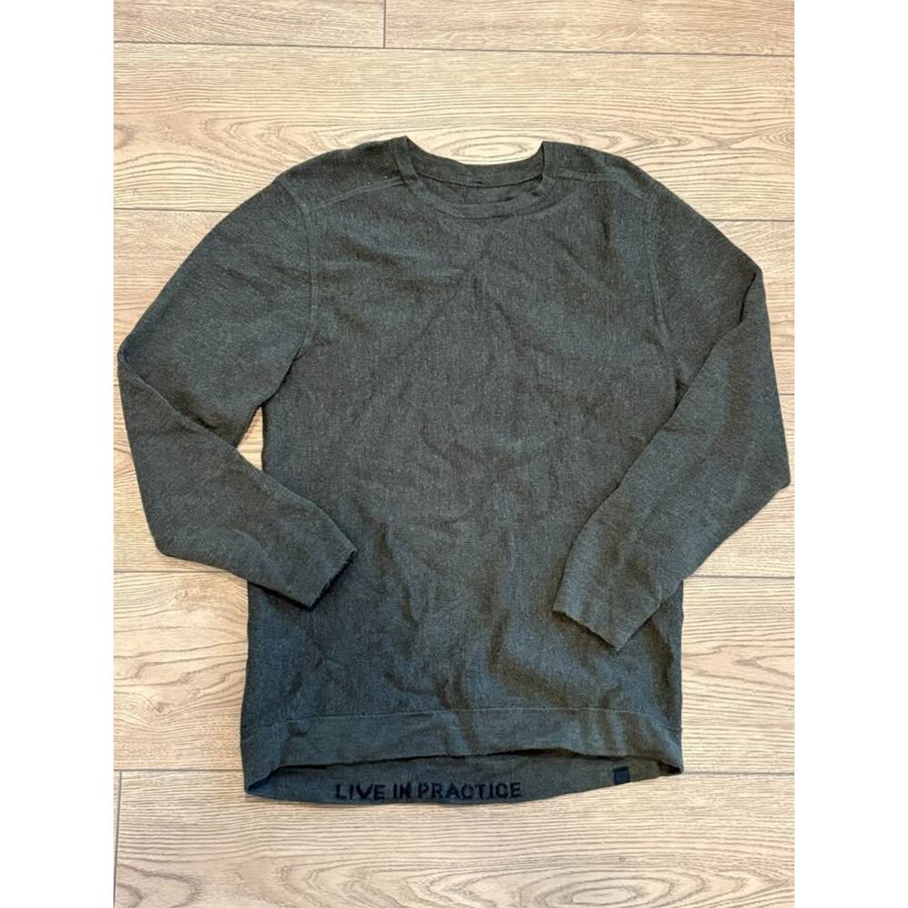 Men's Lululemon Sweater, Green - Medium